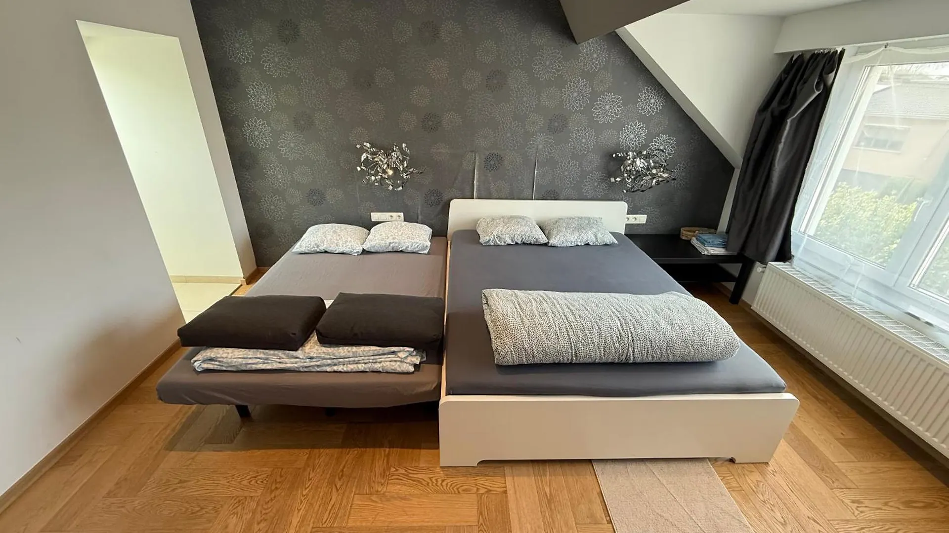 The Beautiful White House Hotel Kortenberg